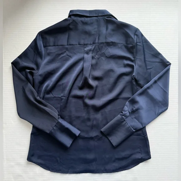 Banana Republic Factory Silky Classic Shirt Button-Up Preppy Navy Size S - Picture 4 of 11
